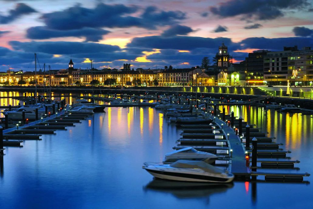 Port de plaisance de Ponta Delgada, île de São Miguel