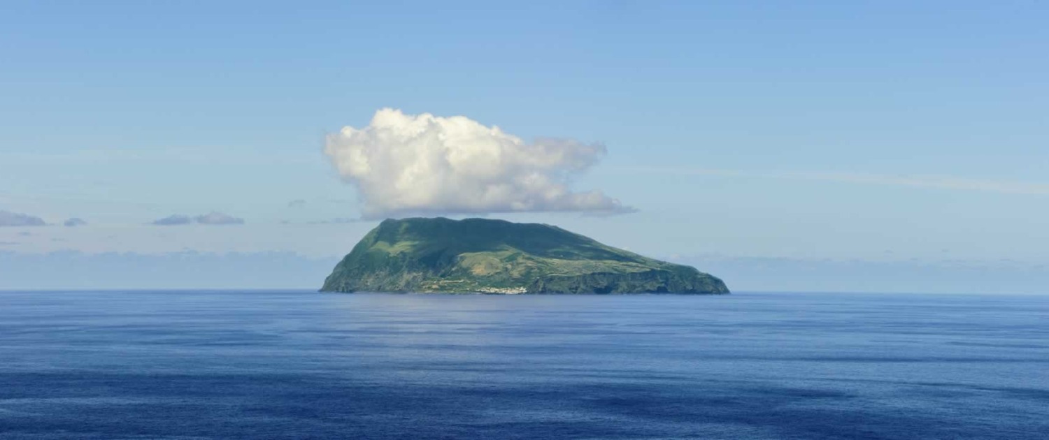 L'île de Corvo, Réserve mondiale de biosphère par l’Unesco, nous transporte dans un monde presque oublié et préservé par l’isolement