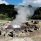 Sources d’eau chaude et trous dans la terre de Furnas, île de São Miguel